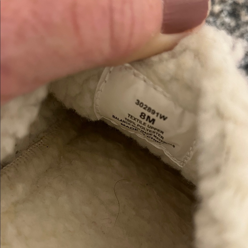 Slippers - Picture 6 of 6